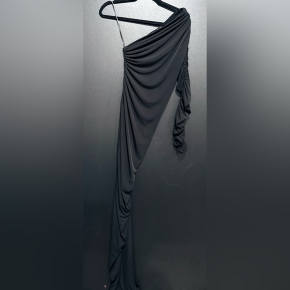 KHY x Atlein One-Shoulder Ruched Gown - Picture 6 of 6